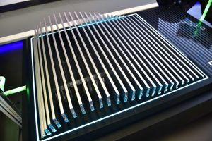 目前，比亞迪純電動(dòng)電池已全部更換為刀片電池，第二代刀片電池技術(shù)正在加快發(fā)展